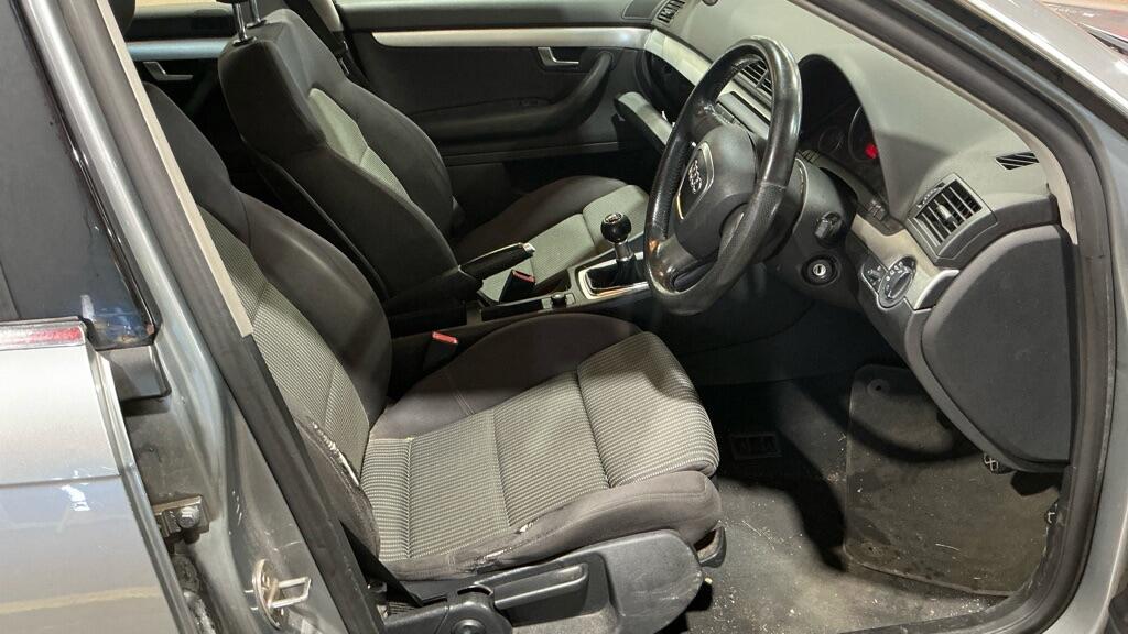 Used Audi A4 2005 for sale - 77939846: Photo 9