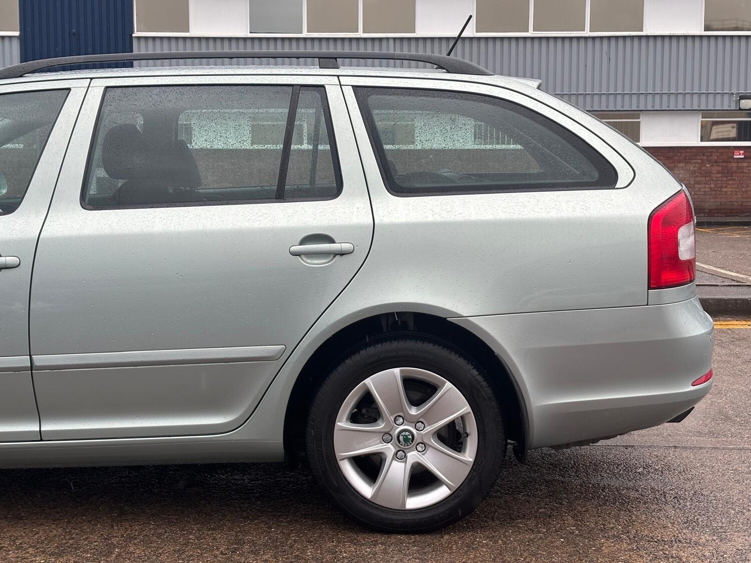 Used Skoda Octavia 2011 for sale - 77512290: Photo 25