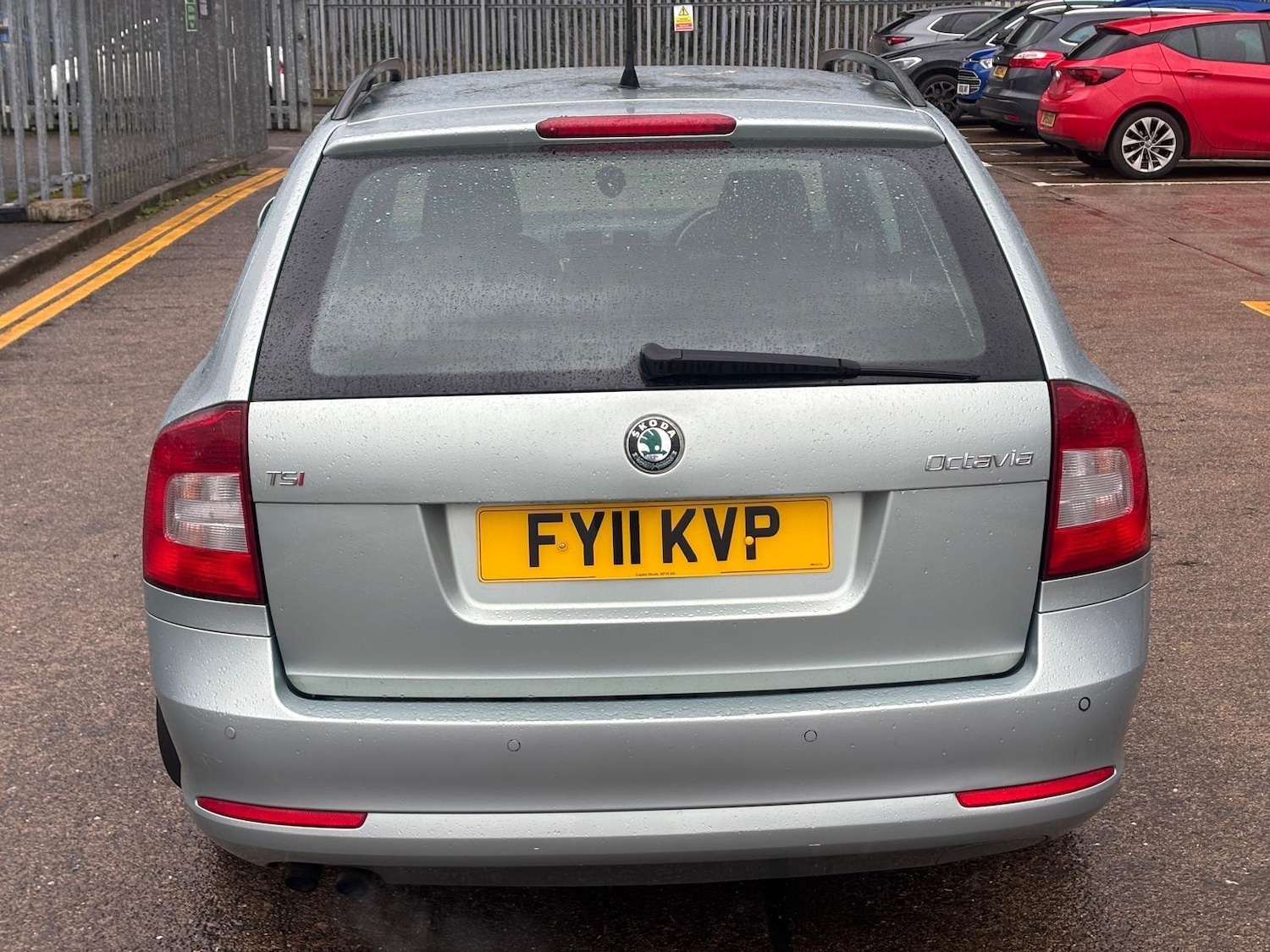 Used Skoda Octavia 2011 for sale - 77512290: Photo 3