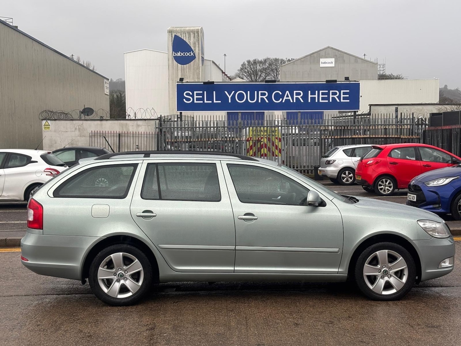 Used Skoda Octavia 2011 for sale - 77512290: Photo 4