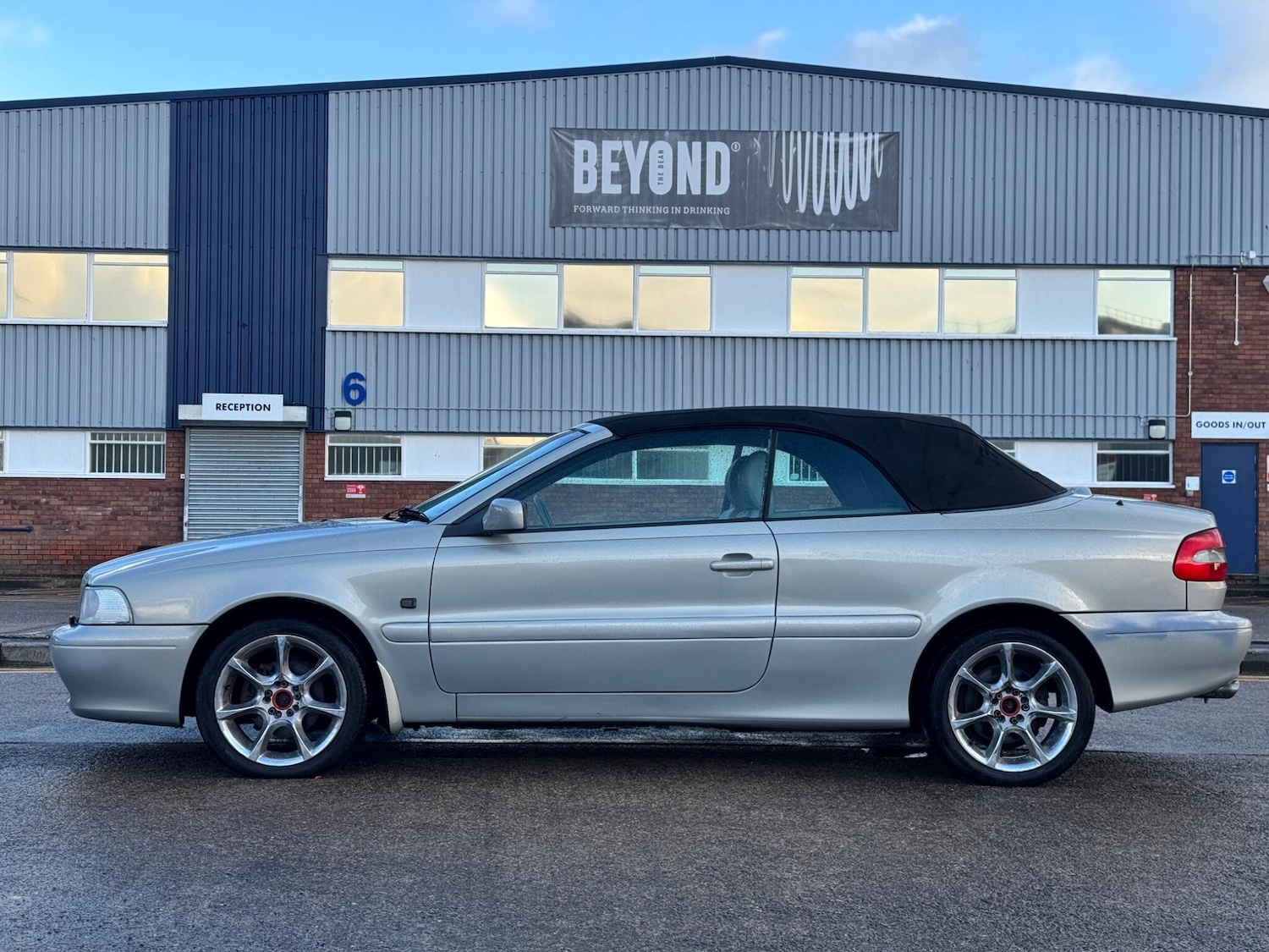 Used Volvo C70 2002 for sale - 77892140: Photo 11