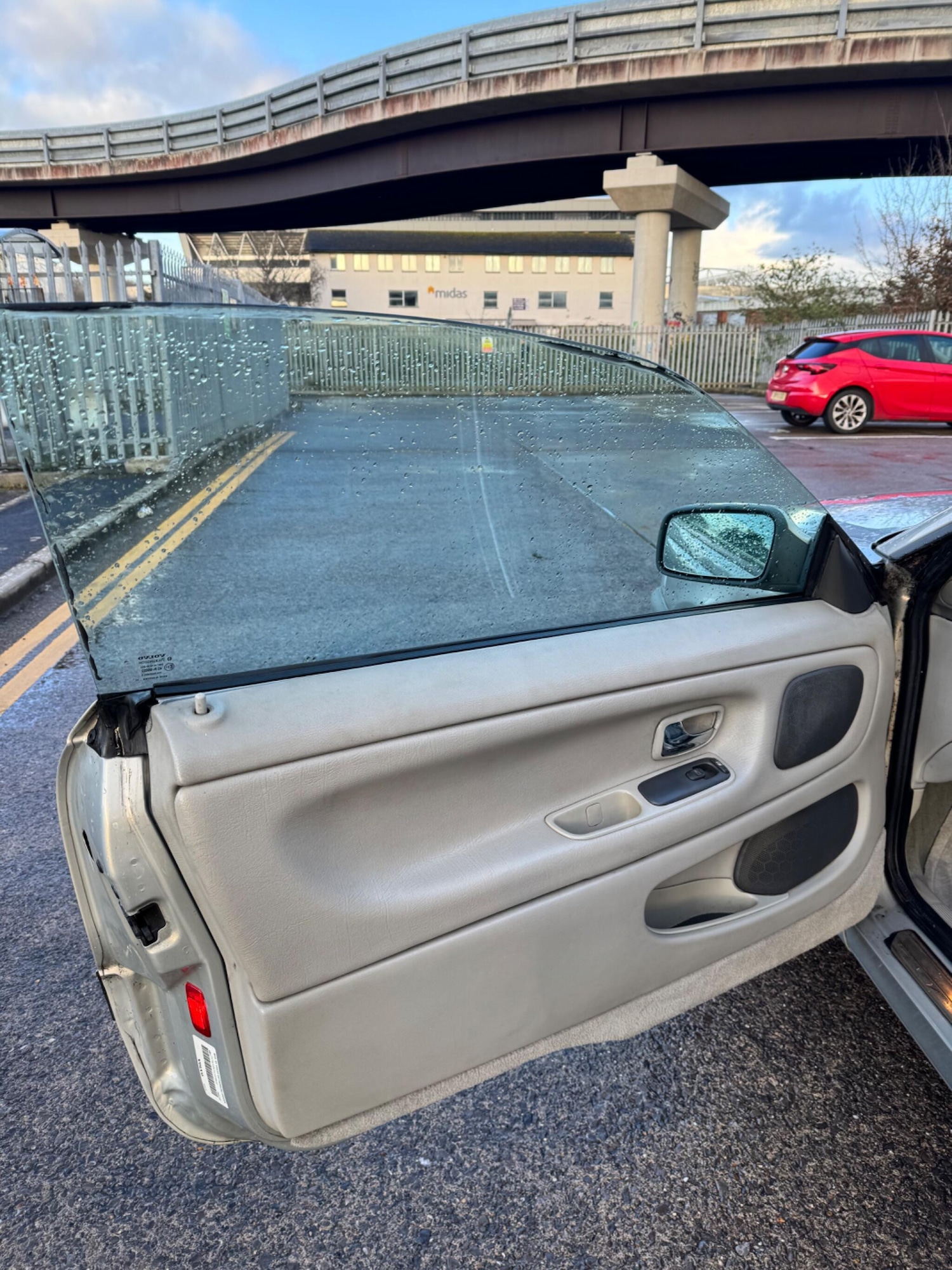 Used Volvo C70 2002 for sale - 77892140: Photo 39