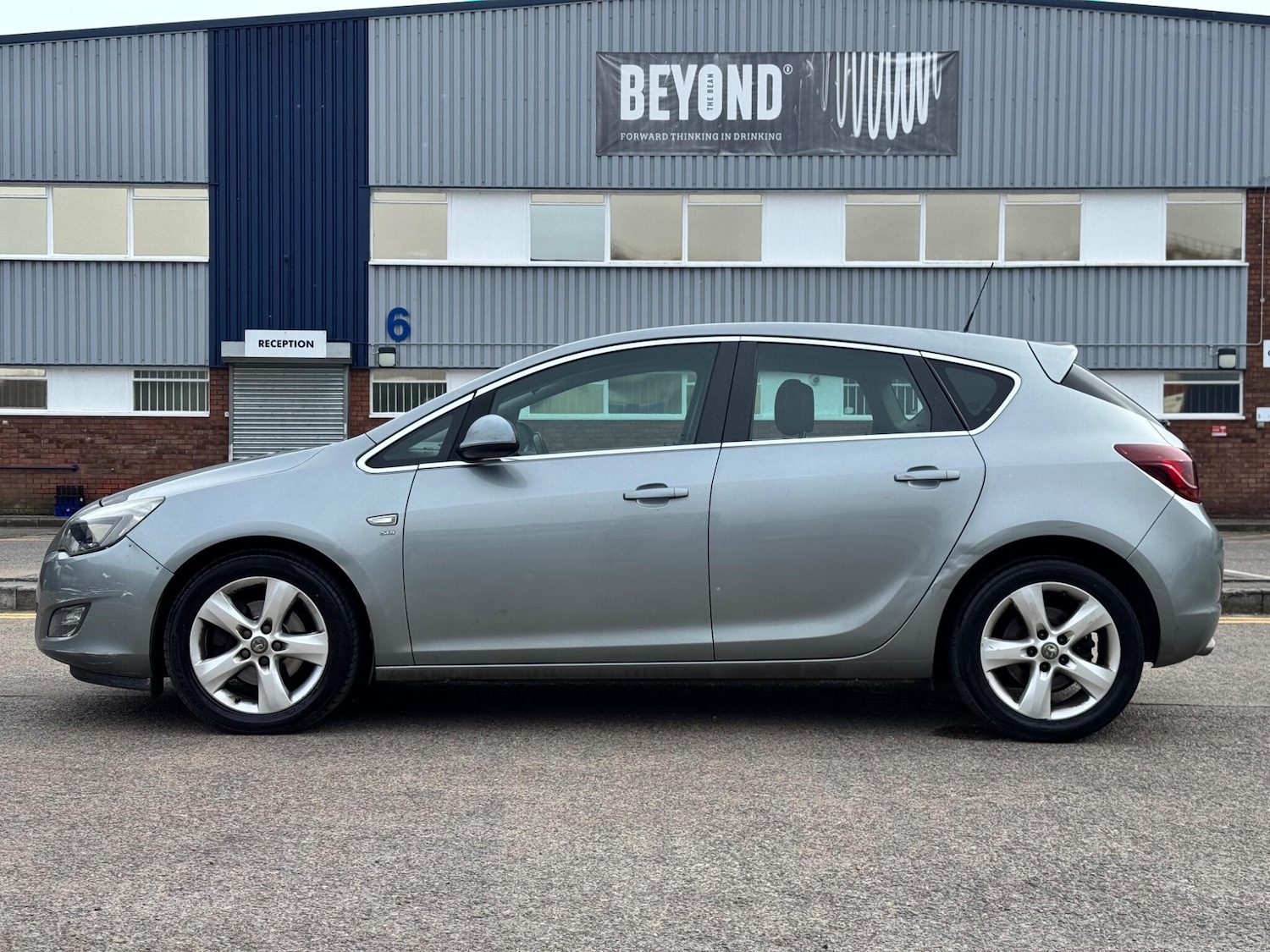 Used Vauxhall Astra 2012 for sale - 78071871: Photo 10
