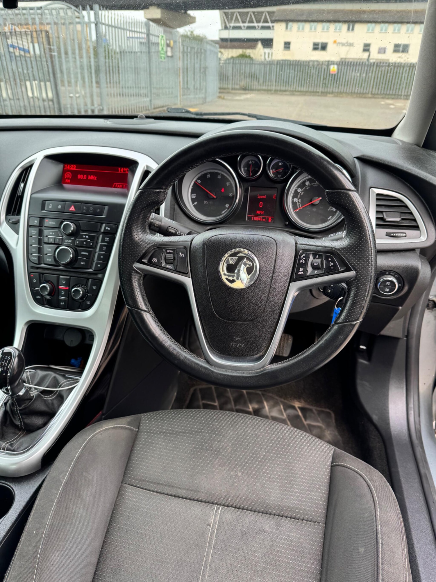 Used Vauxhall Astra 2012 for sale - 78071871: Photo 20