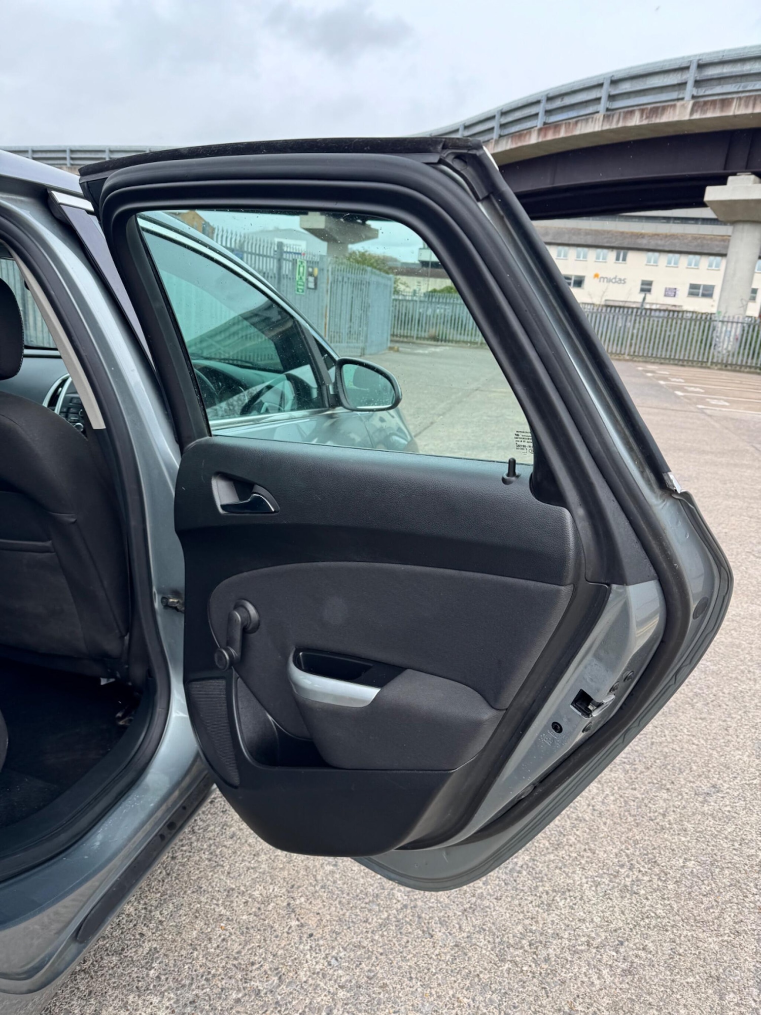 Used Vauxhall Astra 2012 for sale - 78071871: Photo 29