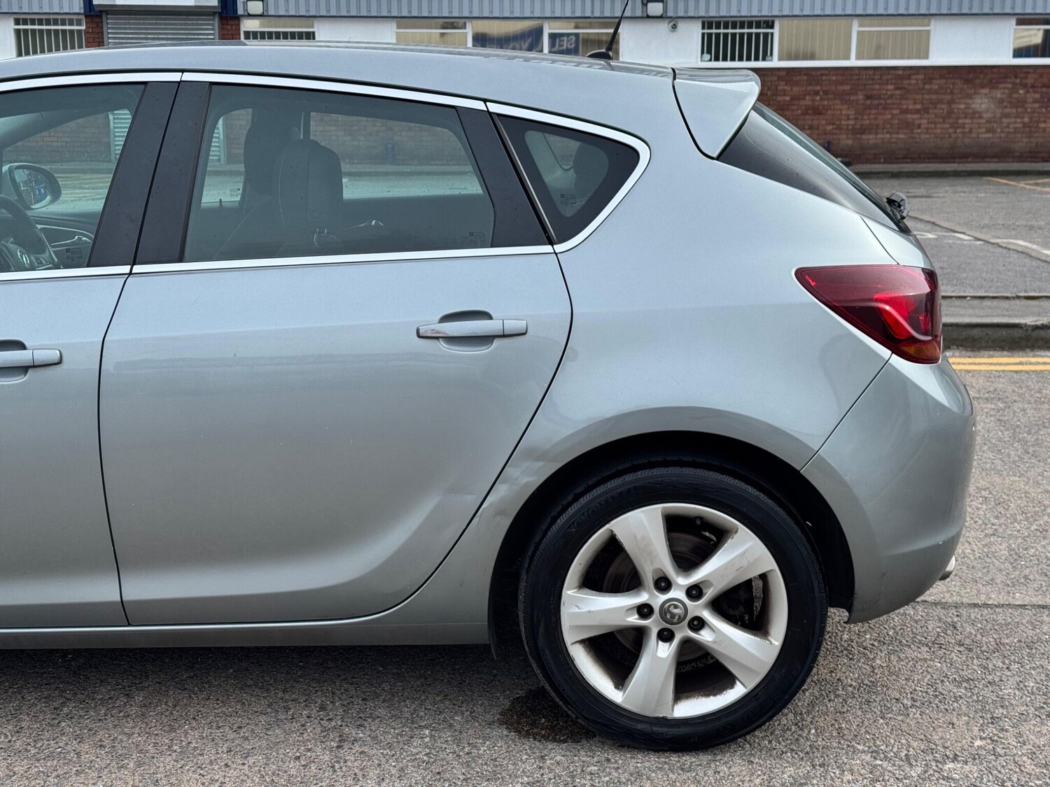 Used Vauxhall Astra 2012 for sale - 78071871: Photo 33