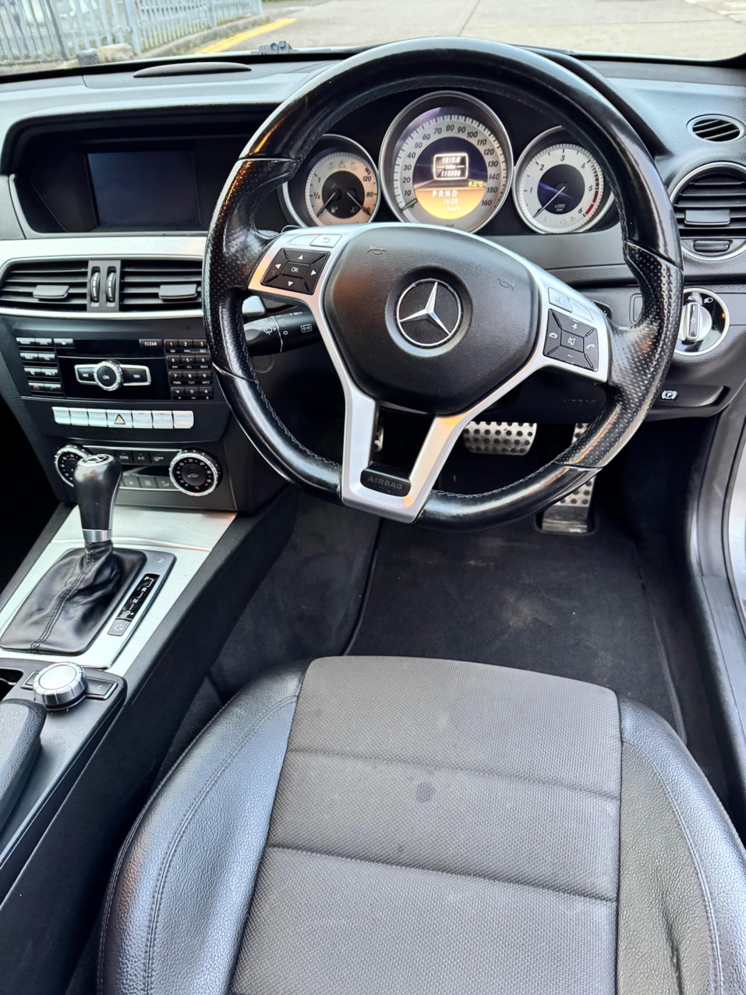 Used Mercedes-Benz C Class 2012 for sale - 77624923: Photo 22