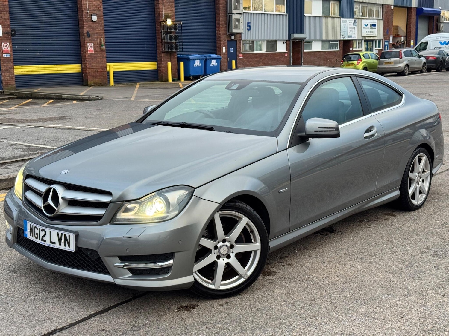 Used Mercedes-Benz C Class 2012 for sale - 77624923: Photo 3