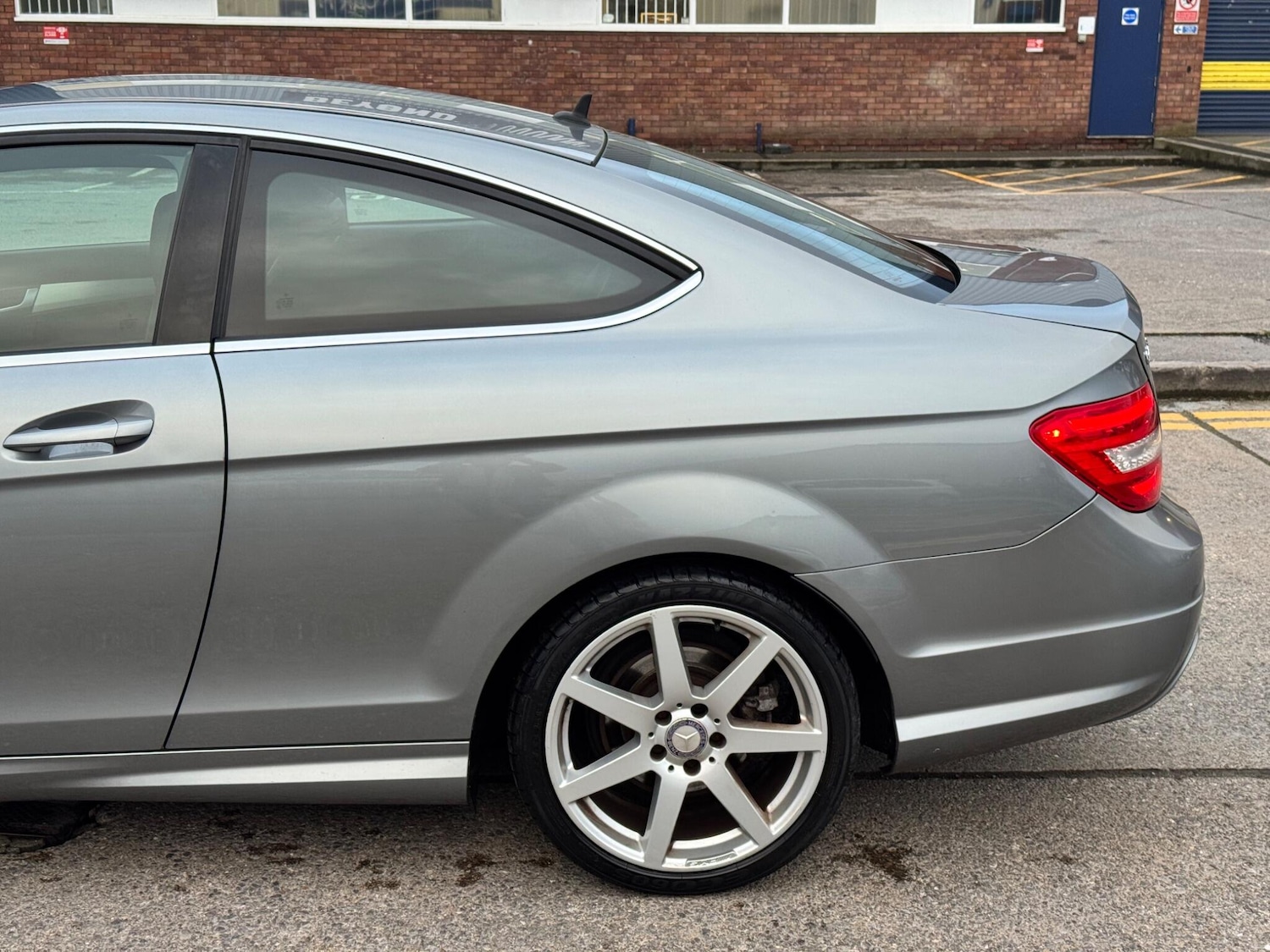 Used Mercedes-Benz C Class 2012 for sale - 77624923: Photo 34