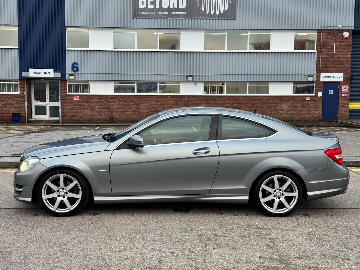 Used Mercedes-Benz C Class 2012 for sale - 77624923: Photo 9