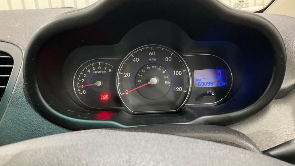 Used Hyundai i10 2011 for sale - 78047628: Photo 10