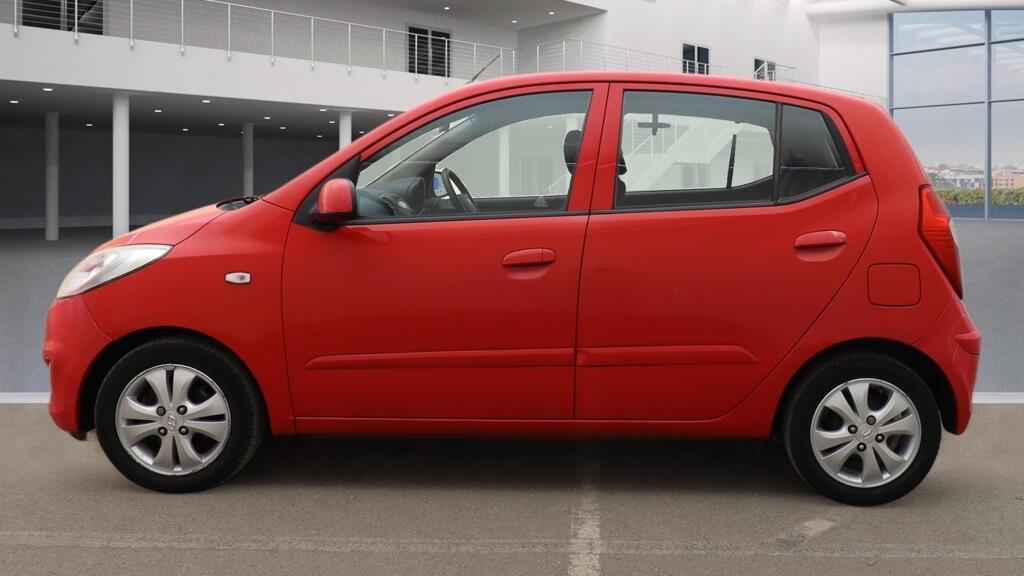 Used Hyundai i10 2011 for sale - 78047628: Photo 6