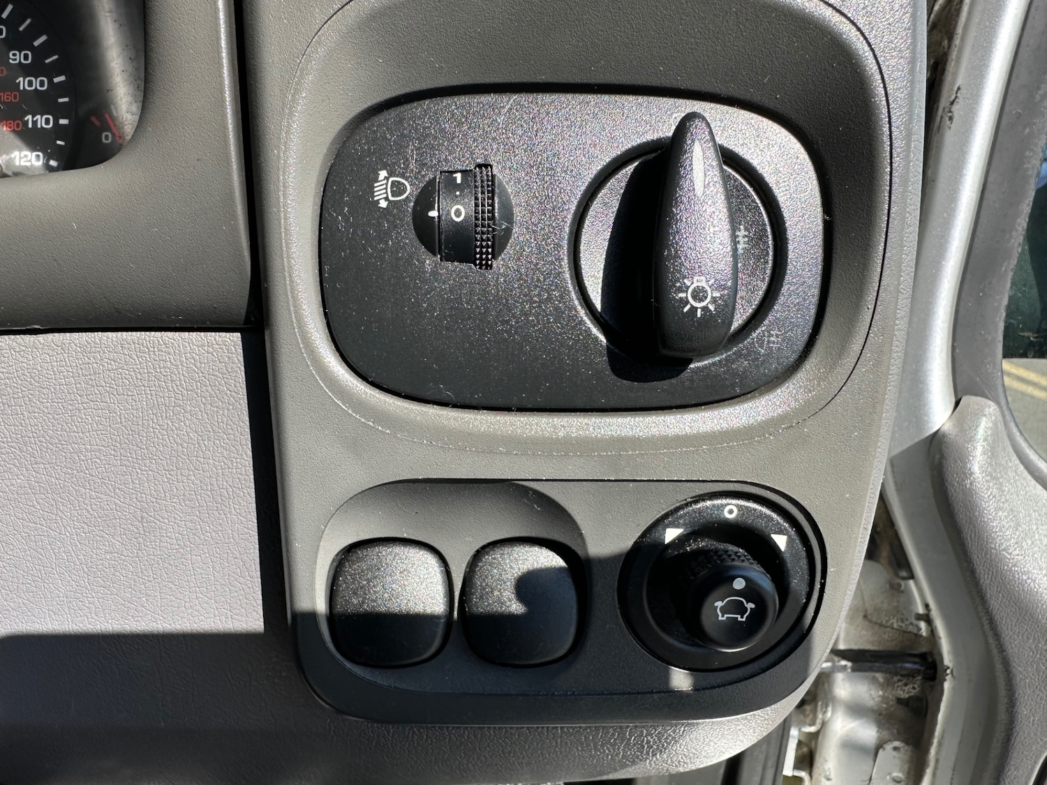 Used Ford Transit 2005 for sale - 77060081: Photo 23