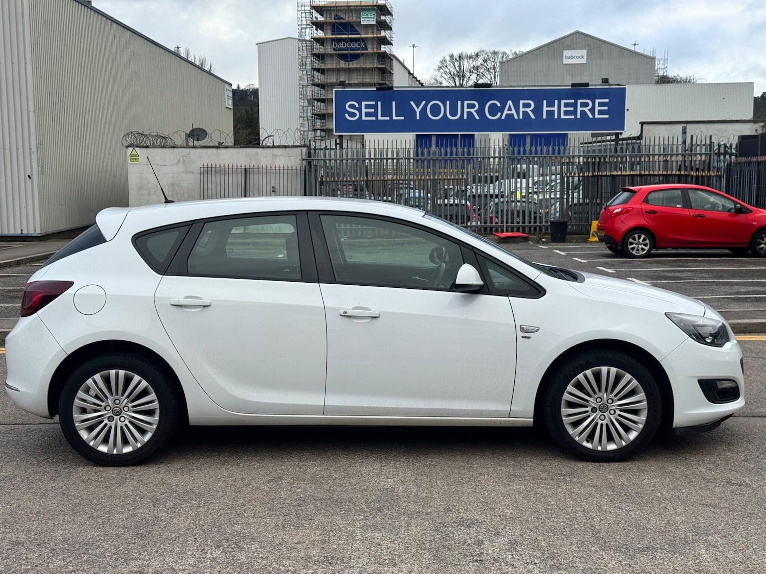 Used Vauxhall Astra 2013 for sale - 77926259: Photo 11