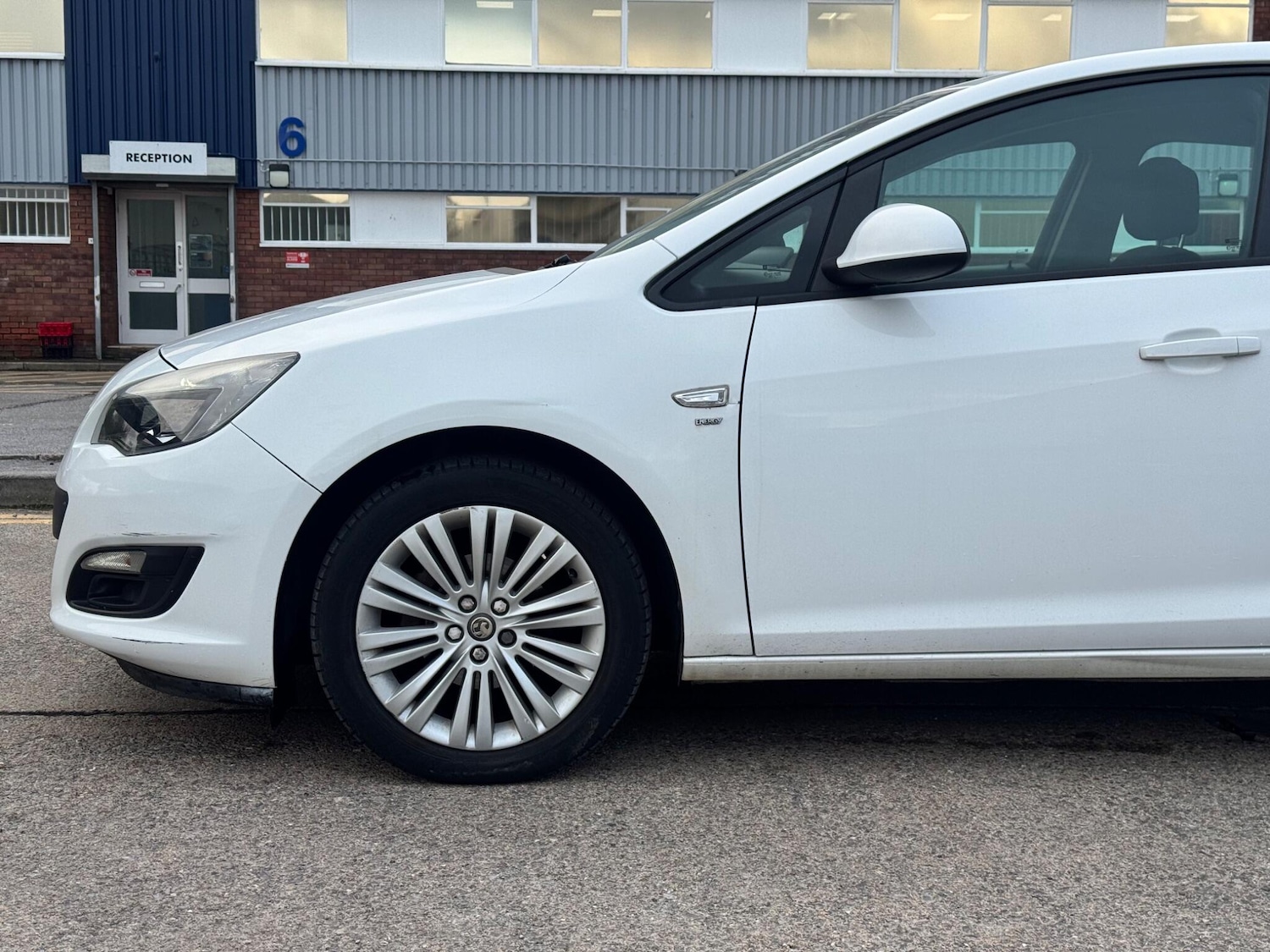 Used Vauxhall Astra 2013 for sale - 77926259: Photo 36