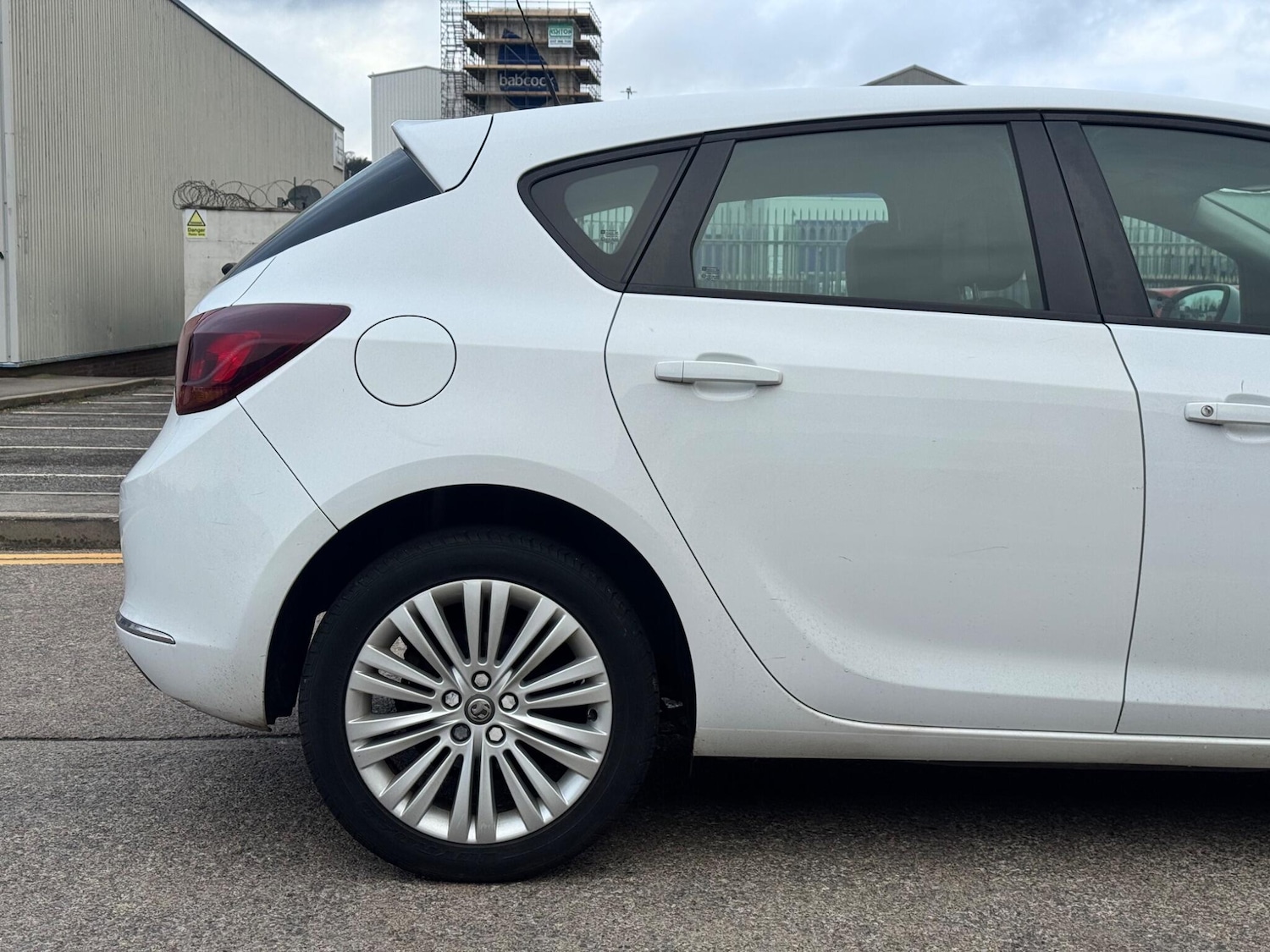 Used Vauxhall Astra 2013 for sale - 77926259: Photo 37