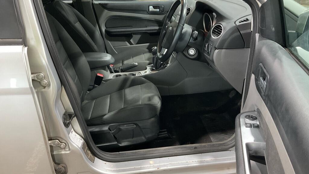 Used Ford Focus 2011 for sale - 77512273: Photo 9