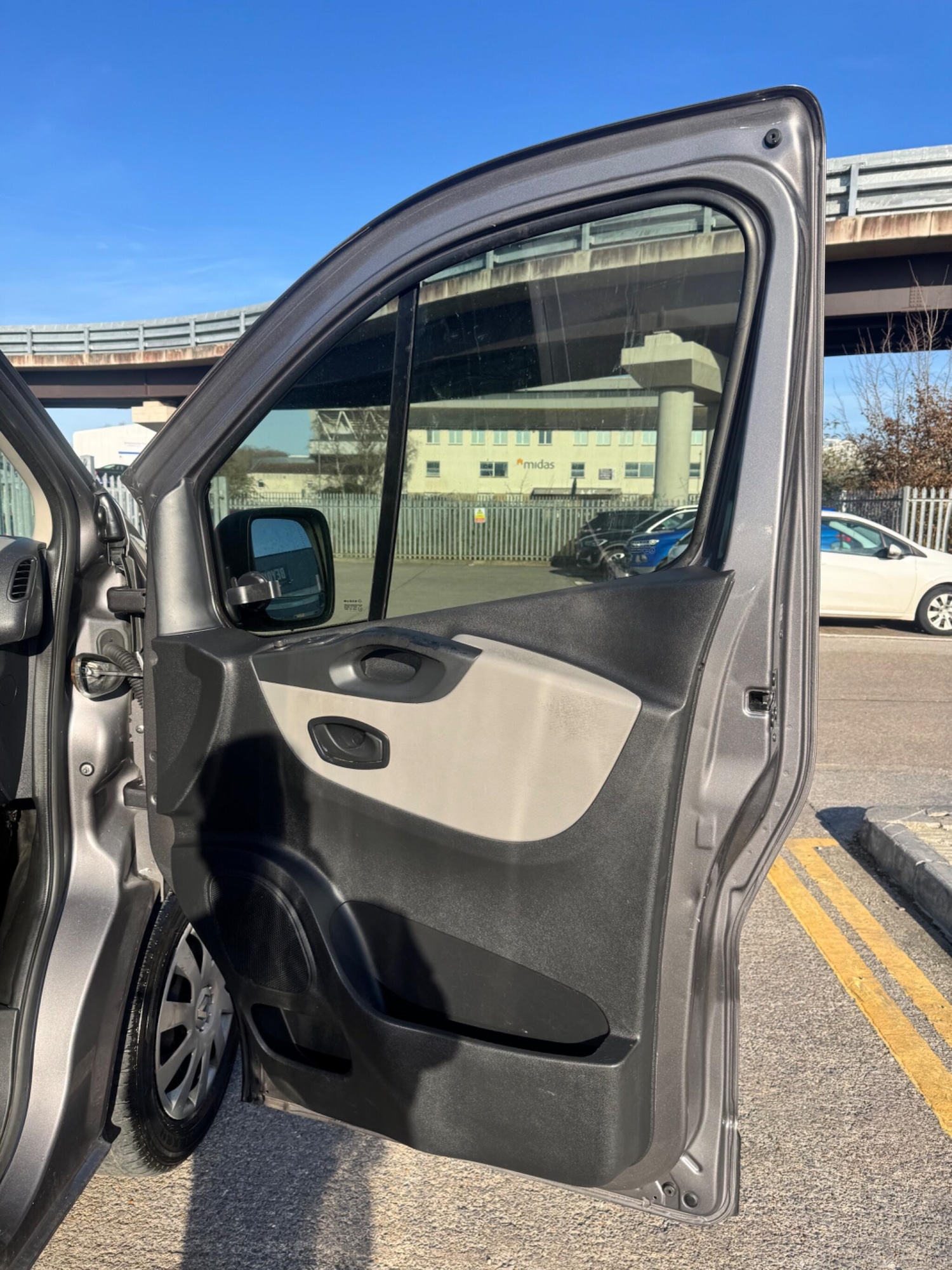 Used Vauxhall Vivaro 2006 for sale - 77722633: Photo 36