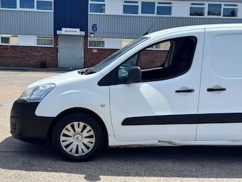 Used Citroen Berlingo 2016 for sale - 79061484: Photo