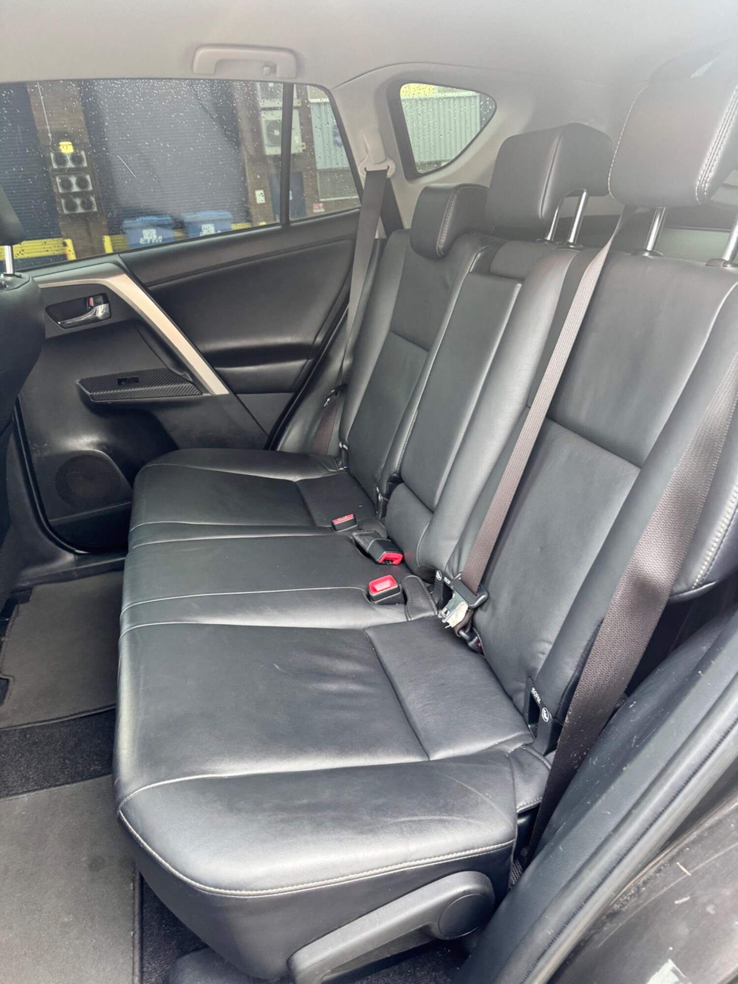 Used Toyota RAV4 2015 for sale - 77575030: Photo 25