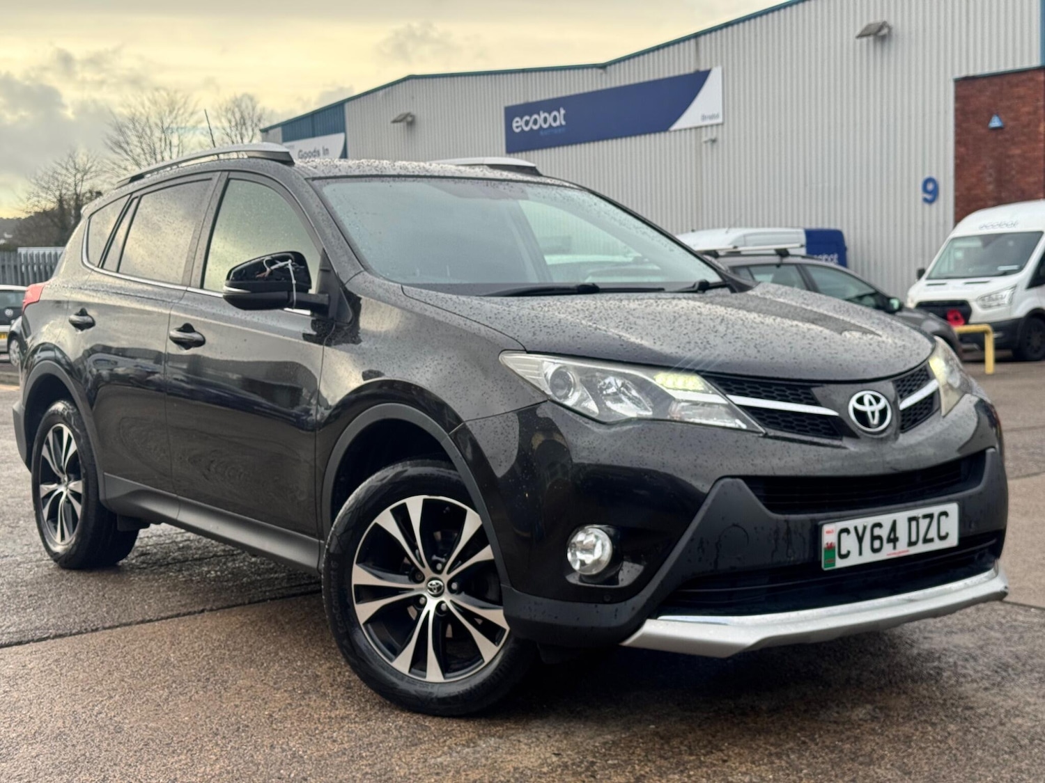Used Toyota RAV4 2015 for sale - 77575030: Photo 5