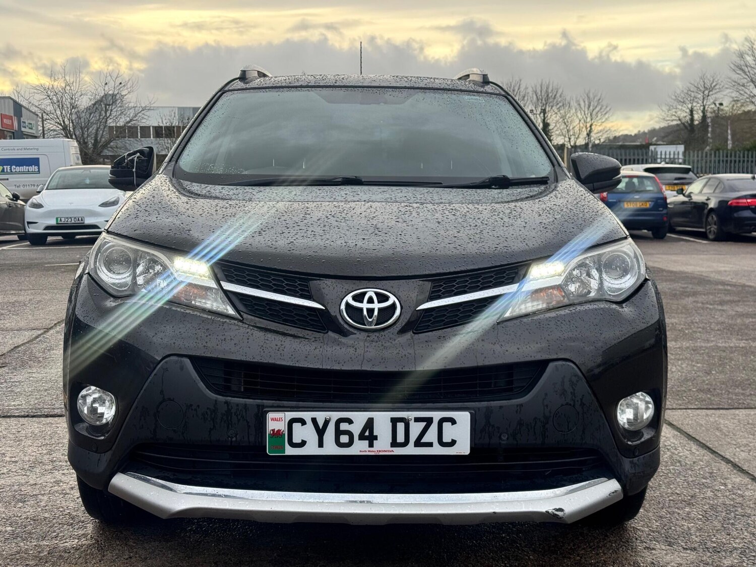 Used Toyota RAV4 2015 for sale - 77575030: Photo 6