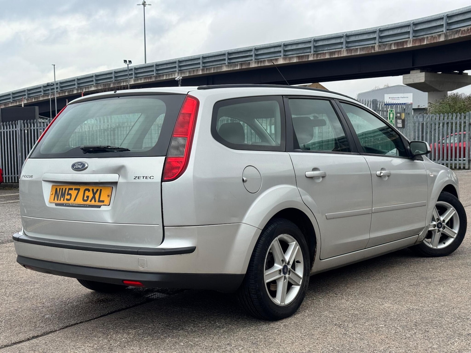 Used Ford Focus for sale - 77925510: Photo 19