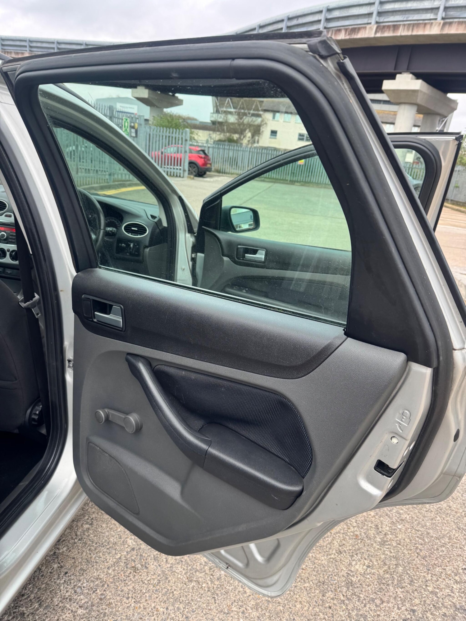 Used Ford Focus for sale - 77925510: Photo 31