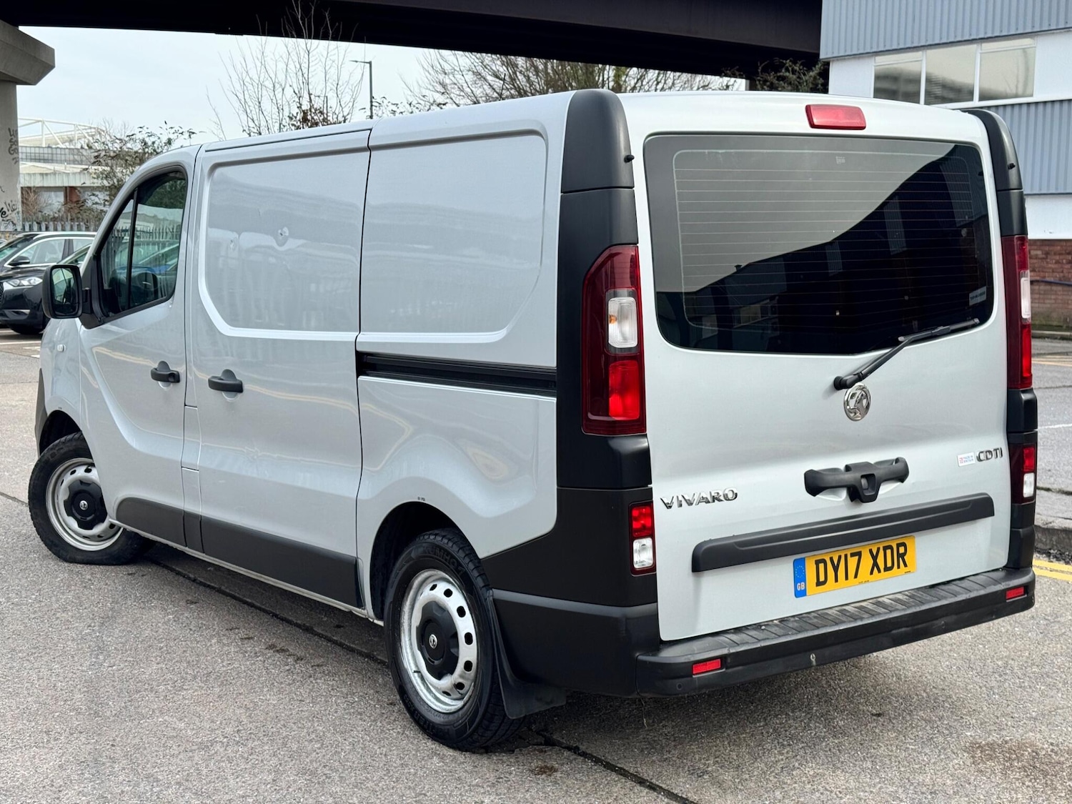 Used Vauxhall Vivaro 2017 for sale - 77512297: Photo 12