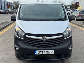 Used Vauxhall Vivaro 2017 for sale - 77512297: Photo