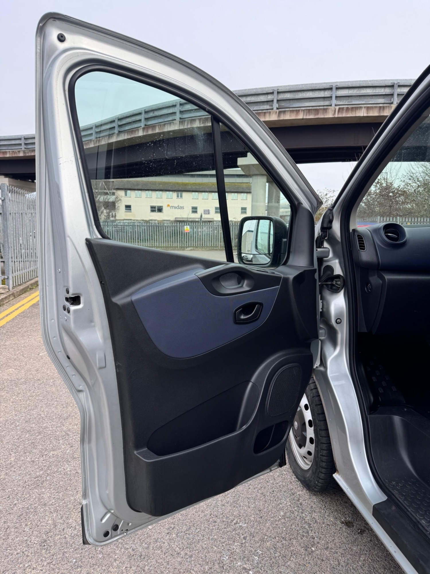 Used Vauxhall Vivaro 2017 for sale - 77512297: Photo 39