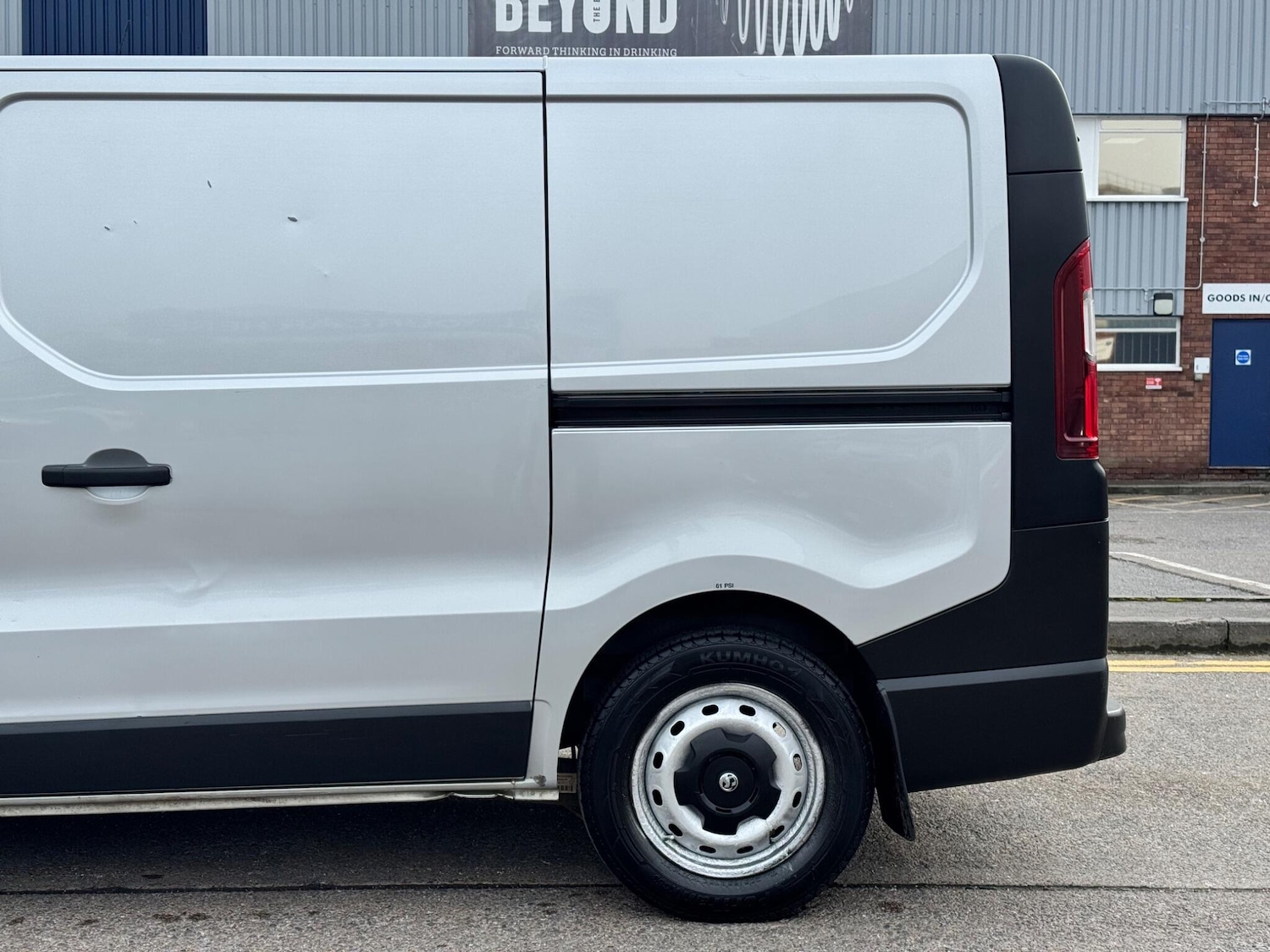 Used Vauxhall Vivaro 2017 for sale - 77512297: Photo 42