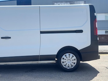 Used Vauxhall Vivaro 2015 for sale - 78922956: Photo