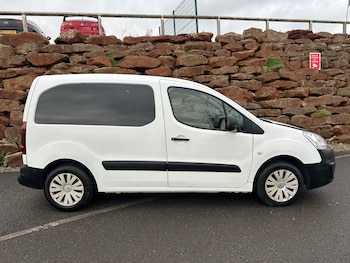 Used Citroen Berlingo 2018 for sale - 77021386: Photo