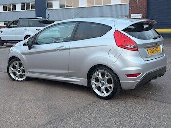 Used Ford Fiesta 2010 for sale - 78405066: Photo