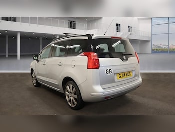 Used Peugeot 5008 2014 for sale - 77512300: Photo