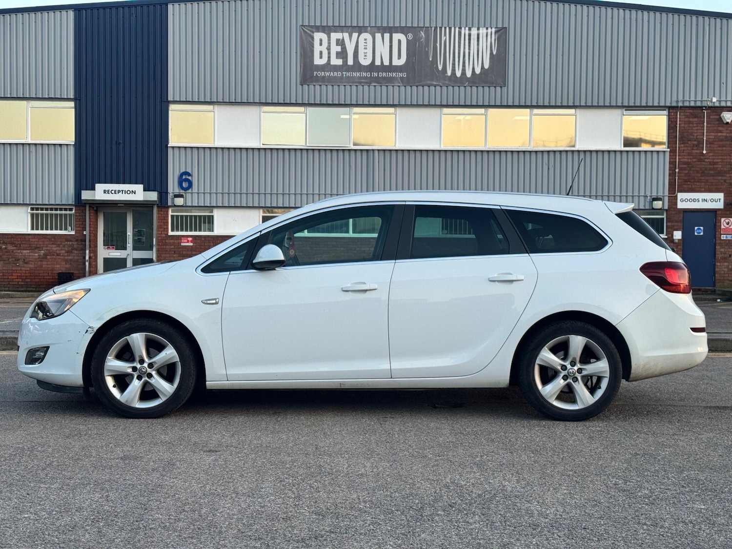 Used Vauxhall Astra 2012 for sale - 77783242: Photo 12