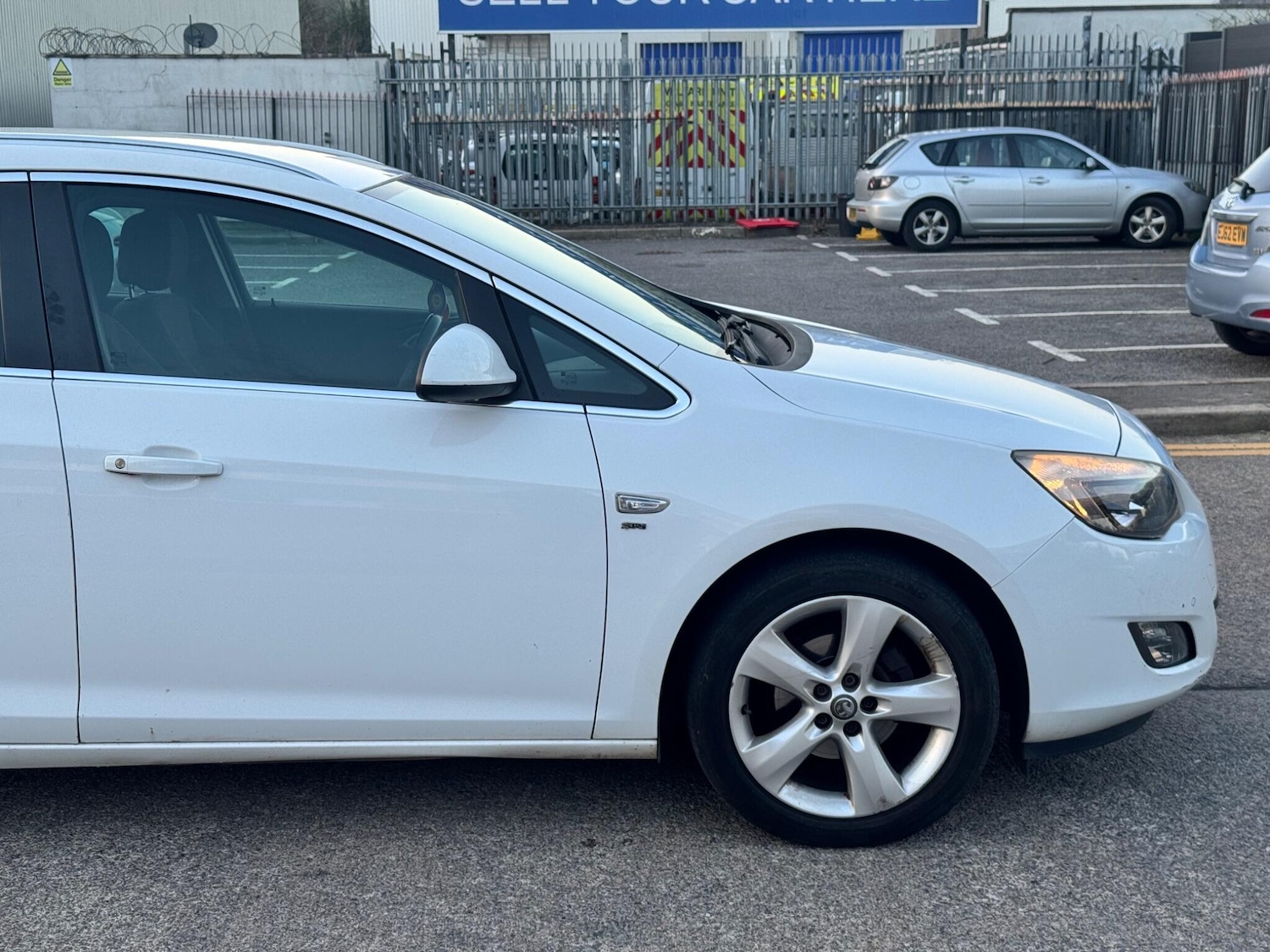 Used Vauxhall Astra 2012 for sale - 77783242: Photo 15