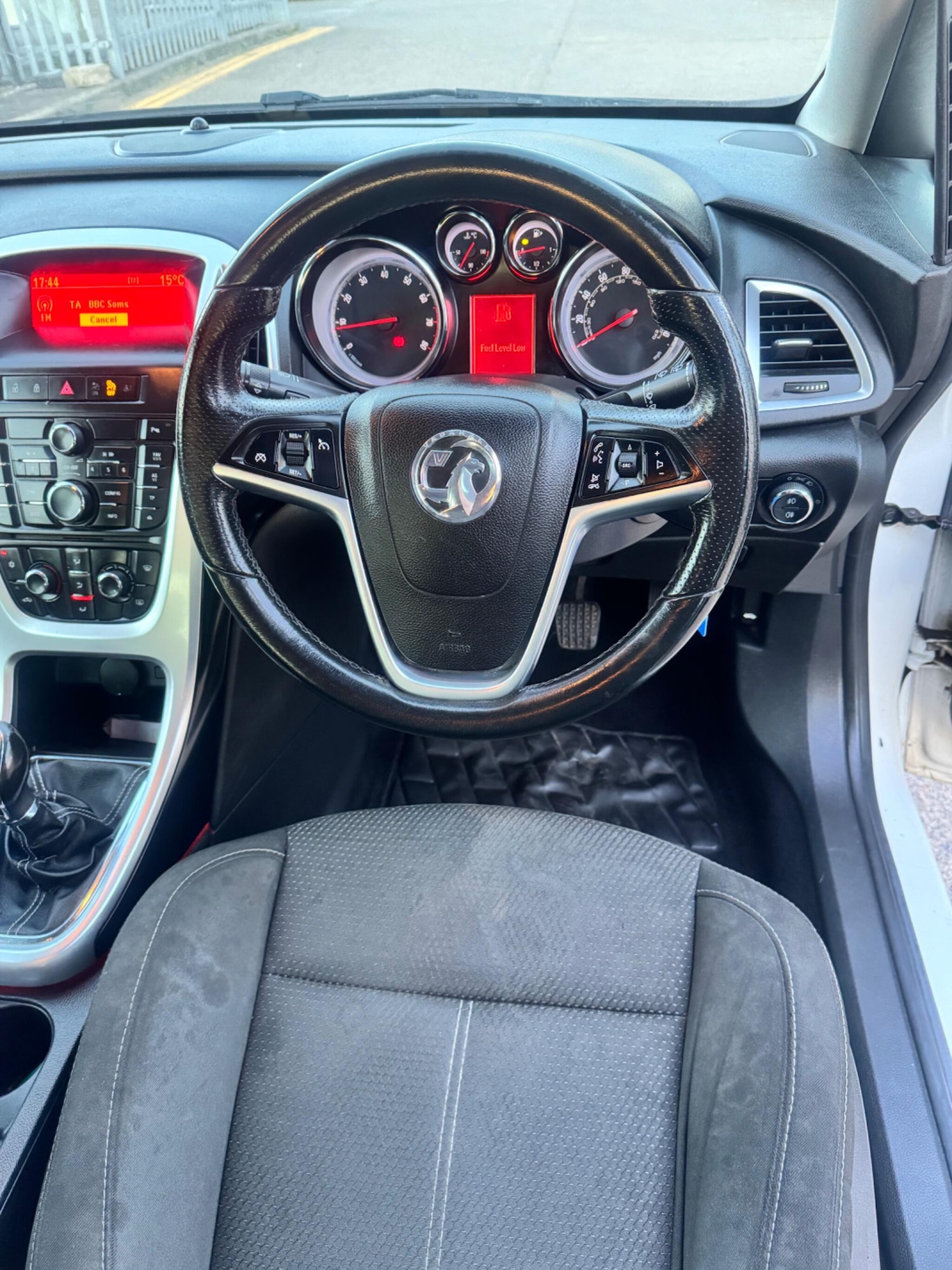 Used Vauxhall Astra 2012 for sale - 77783242: Photo 24