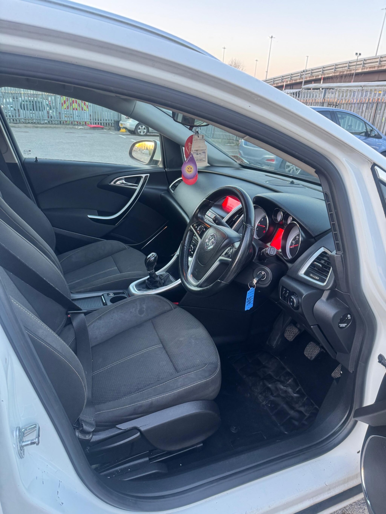 Used Vauxhall Astra 2012 for sale - 77783242: Photo 26