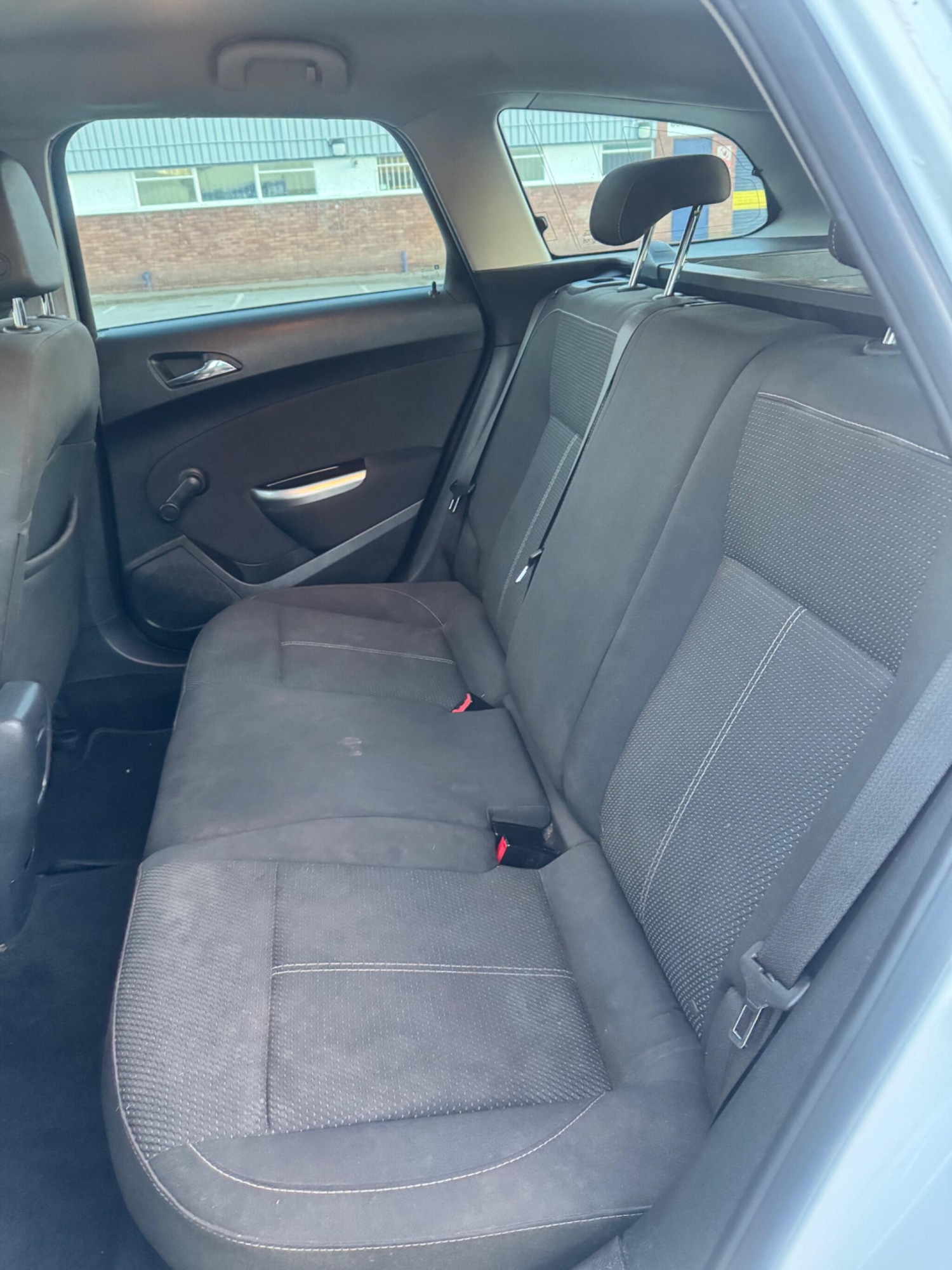 Used Vauxhall Astra 2012 for sale - 77783242: Photo 30