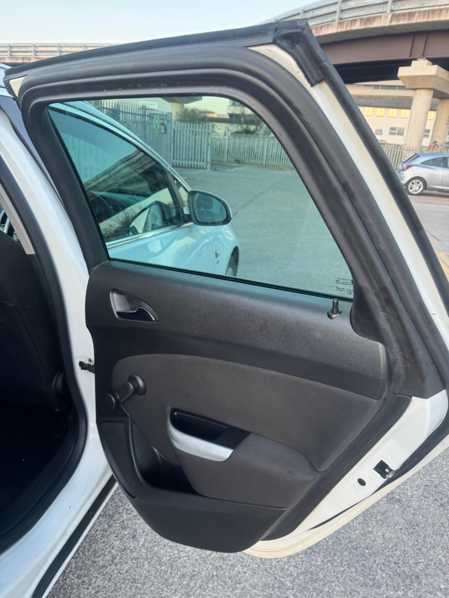 Used Vauxhall Astra 2012 for sale - 77783242: Photo 33