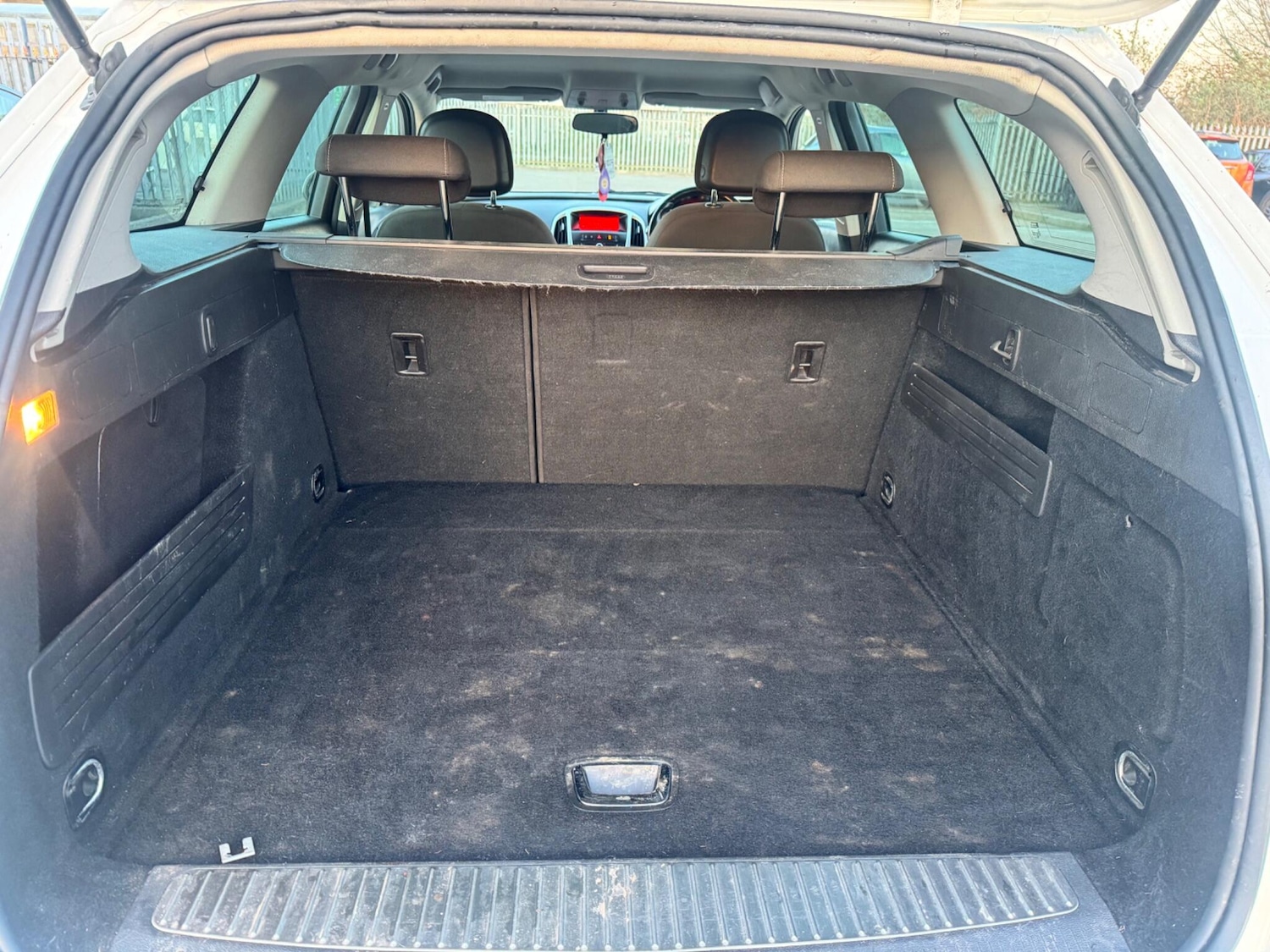 Used Vauxhall Astra 2012 for sale - 77783242: Photo 41