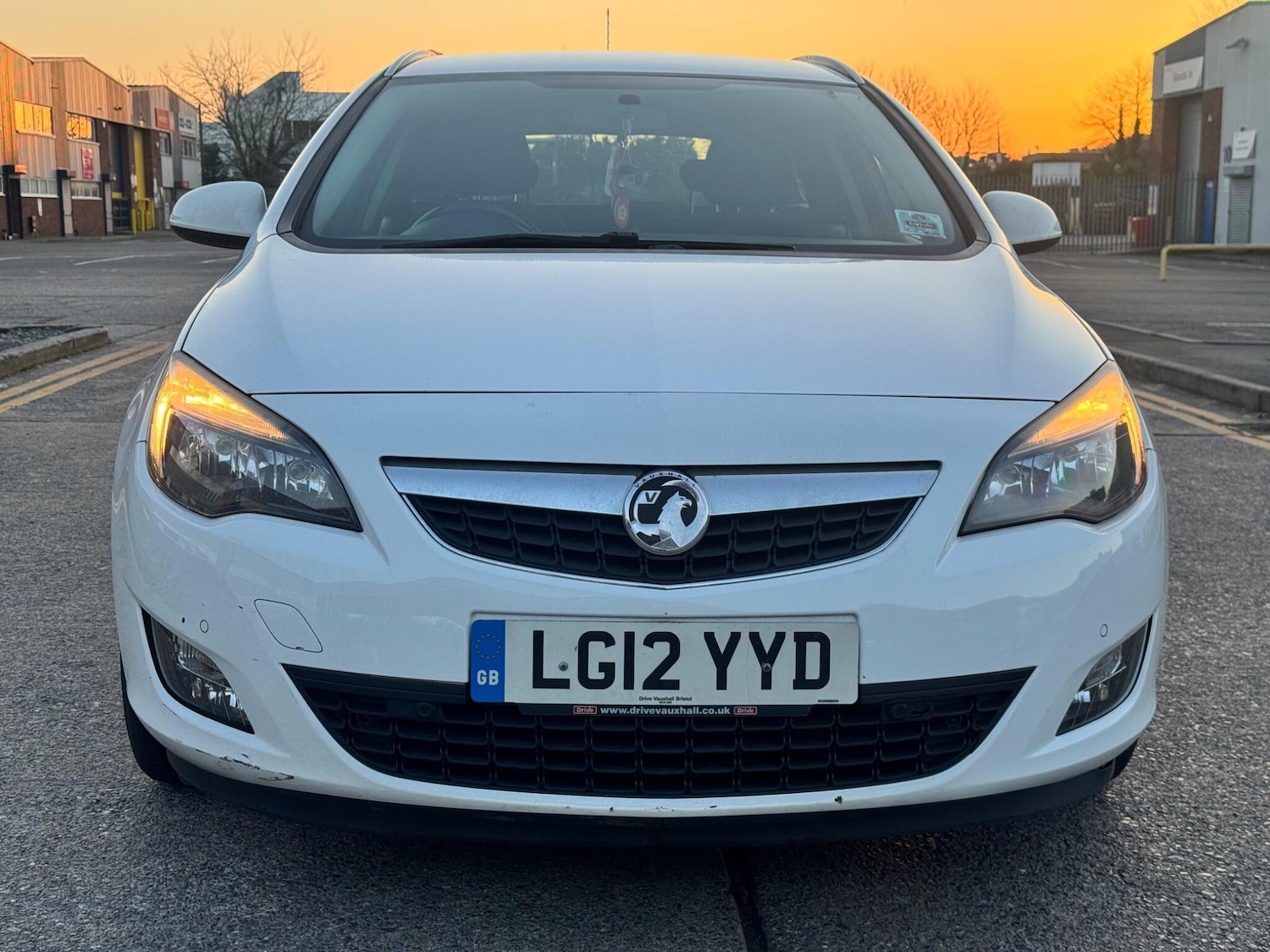 Used Vauxhall Astra 2012 for sale - 77783242: Photo 6