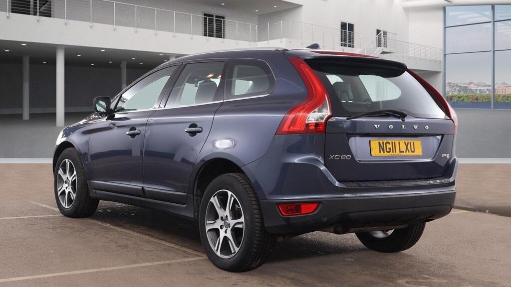 Used Volvo XC60 2011 for sale - 78048053: Photo 3