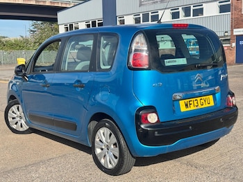Used Citroen C3 Picasso 2013 for sale - 79061601: Photo