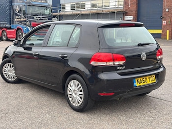 Used Volkswagen Golf 2010 for sale - 78854356: Photo