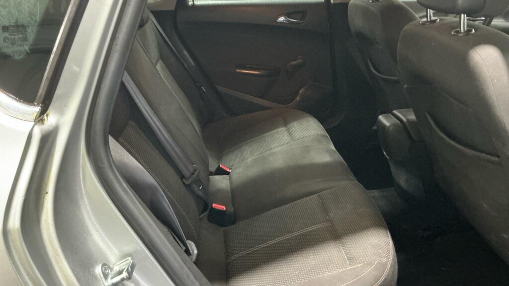 Used Vauxhall Astra 2014 for sale - 77512282: Photo 8