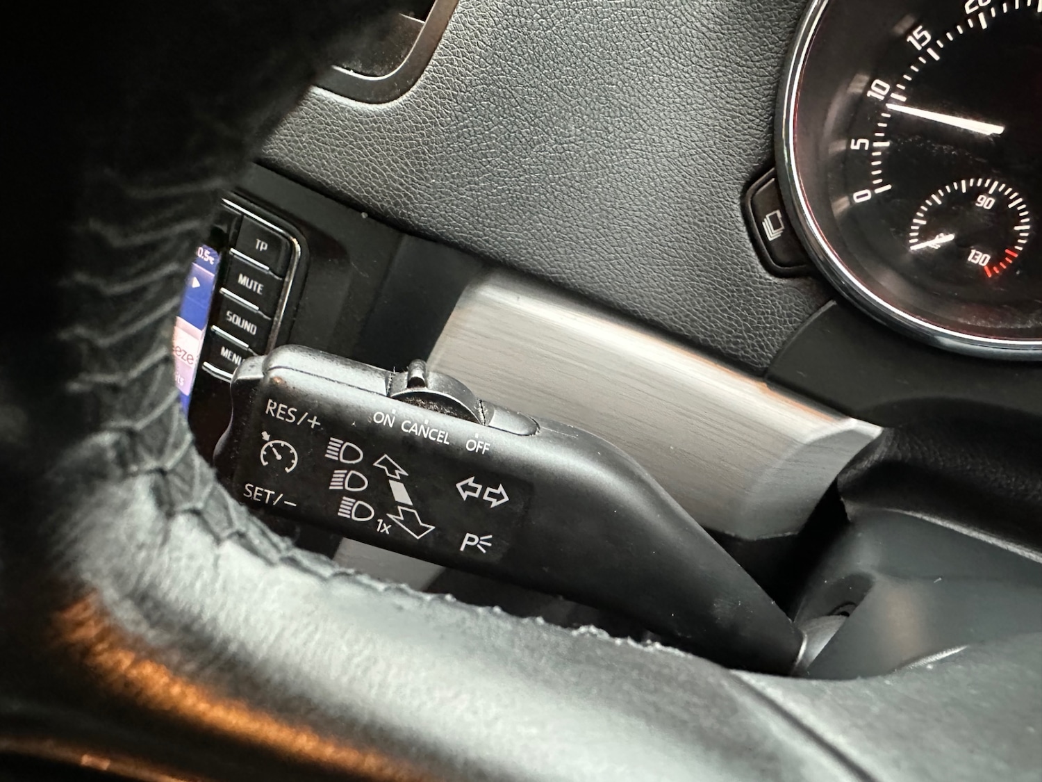 Used Skoda Yeti 2015 for sale - 77021395: Photo 17