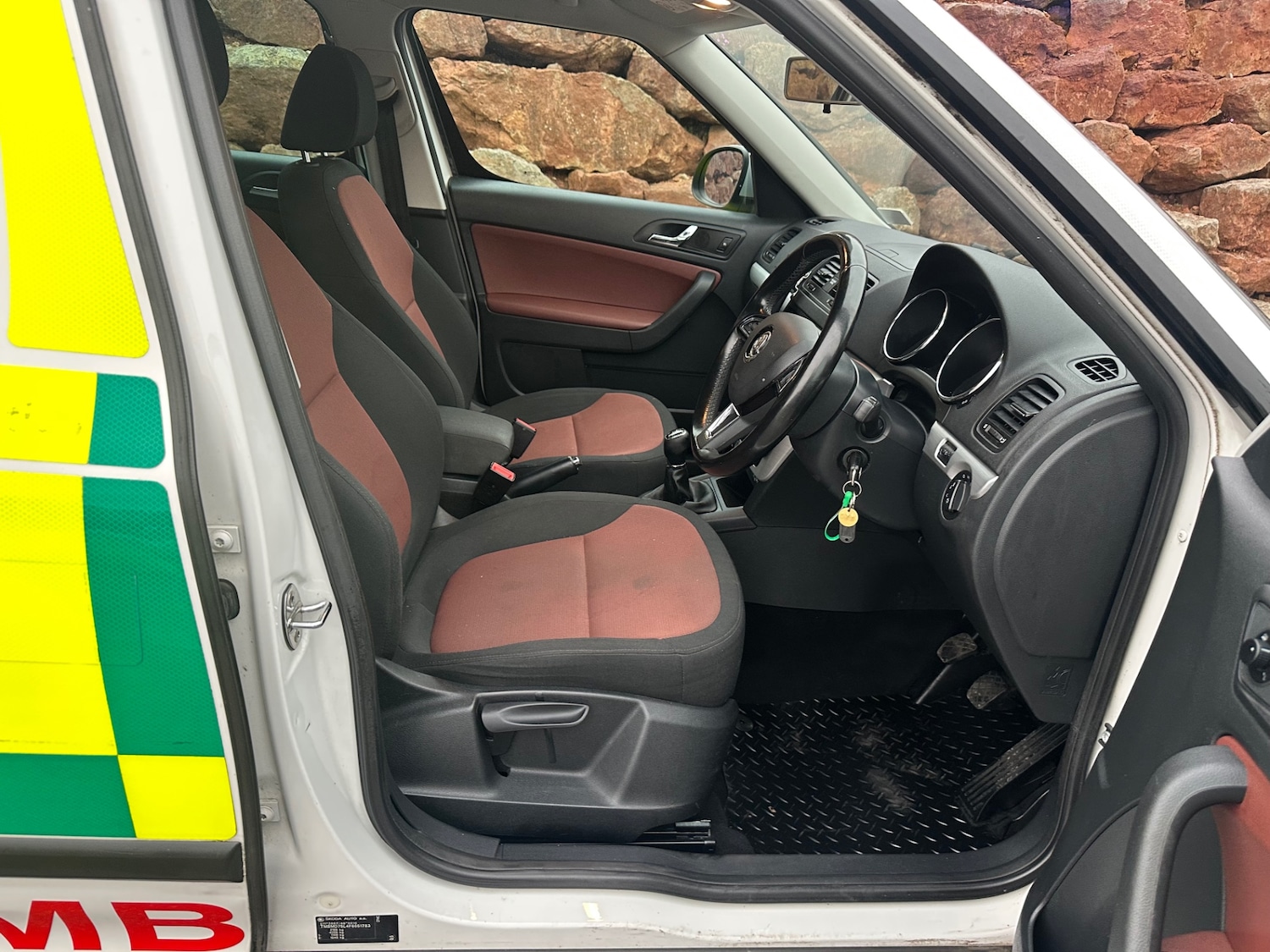 Used Skoda Yeti 2015 for sale - 77021395: Photo 24